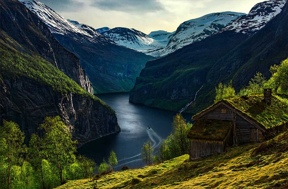 Blomberg-Gard-geiranger-fjord-norway-spring