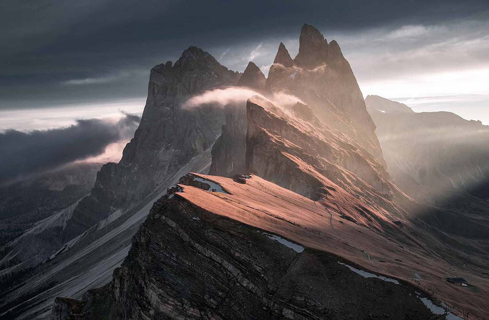 seceda-autumn-sunrise-morning-clouds_d8766e6d-4b01-4ee8-a6e5-301e5f04b2a4