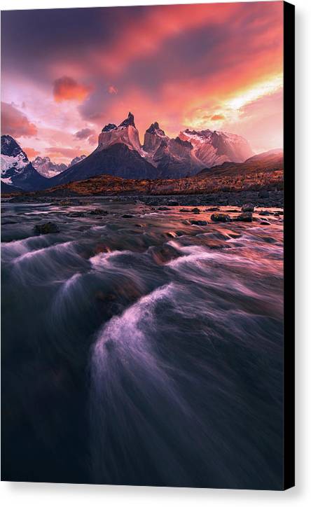 Red River Toress Del Paine - Canvas Print