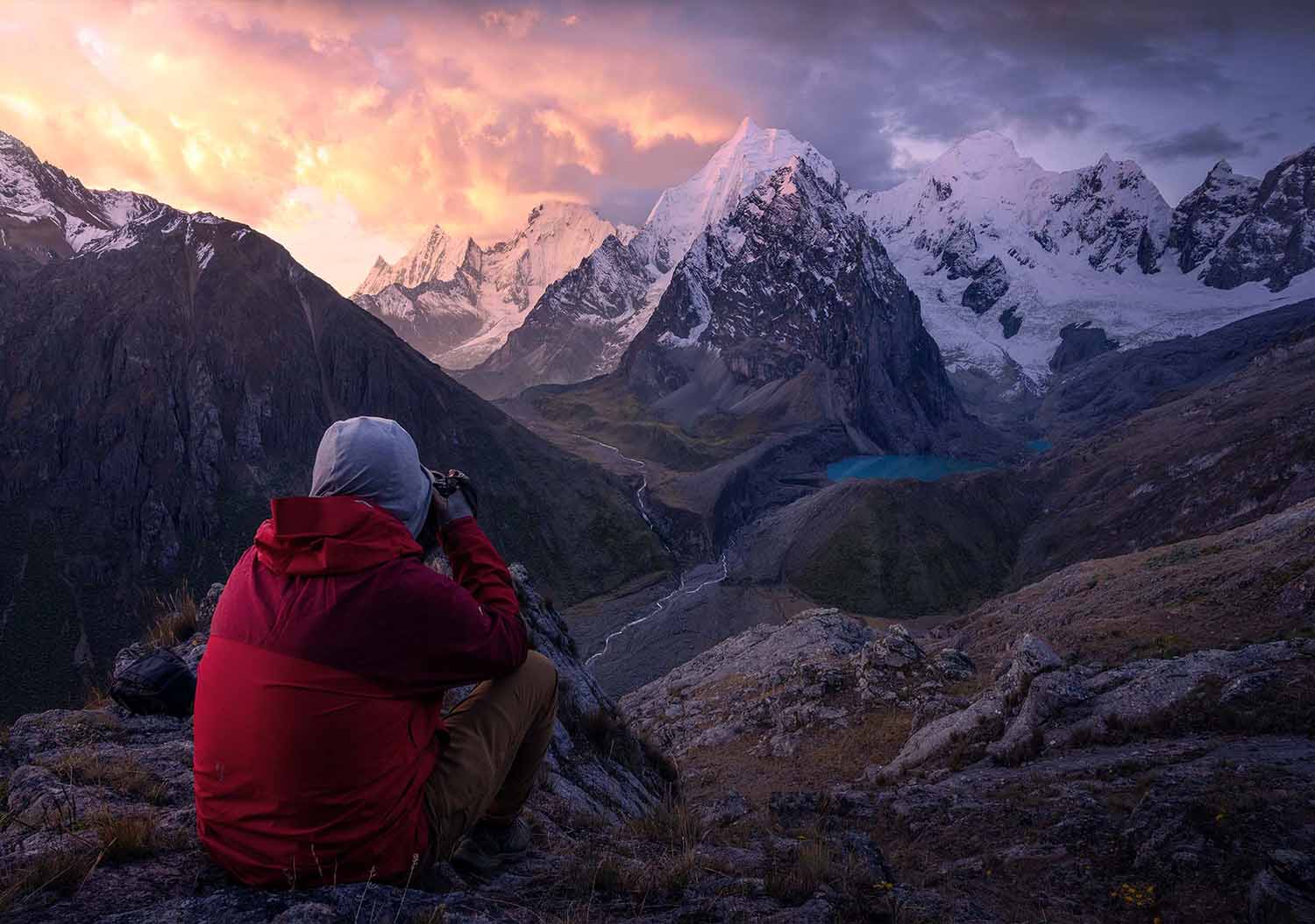 Behind the scenes on a photography adventure in the Peruvian mountains
